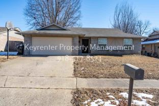 4601 S Cedar Ave - Photo 1 of 1
