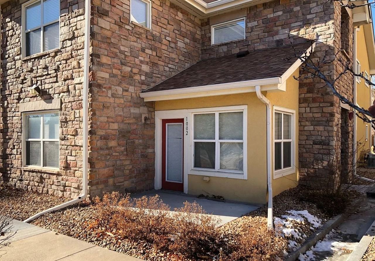 1002 Lucca Dr - Photo 2 of 15