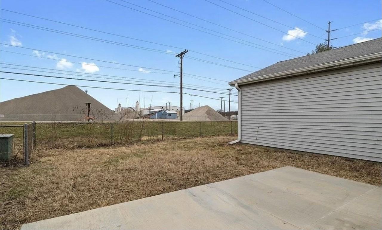 3033 Shadowfax Dr - Photo 4 of 23