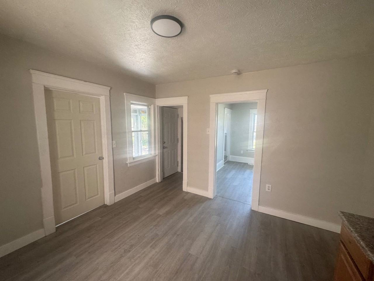 2895 E 118th St - Photo 6 of 37