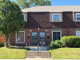 5137 W Keefe Ave - Photo 1 of 1