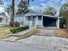 featured image of 1217 E 60th St
