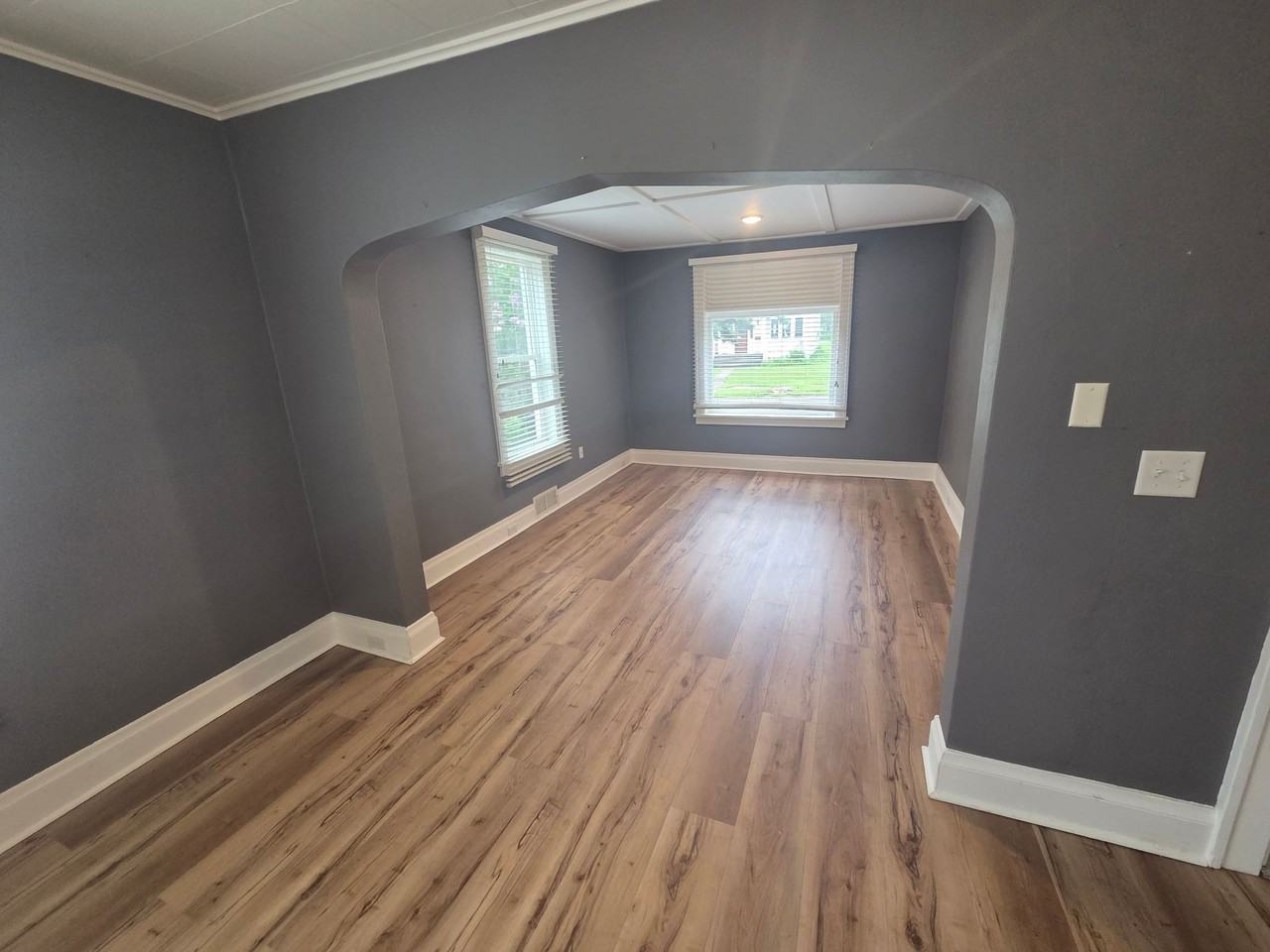 606 N 60th Ave W - Photo 3 of 10