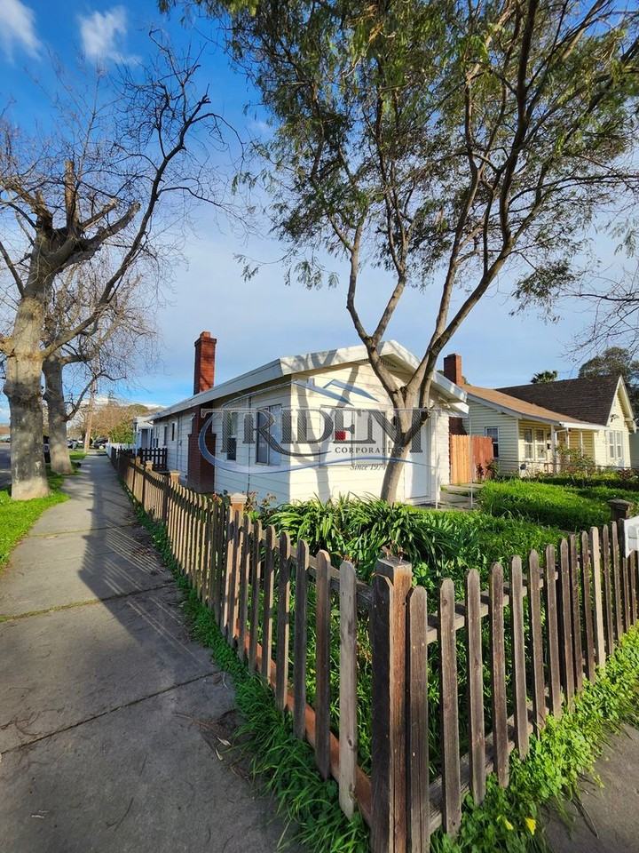 831 I St - Photo 2 of 22