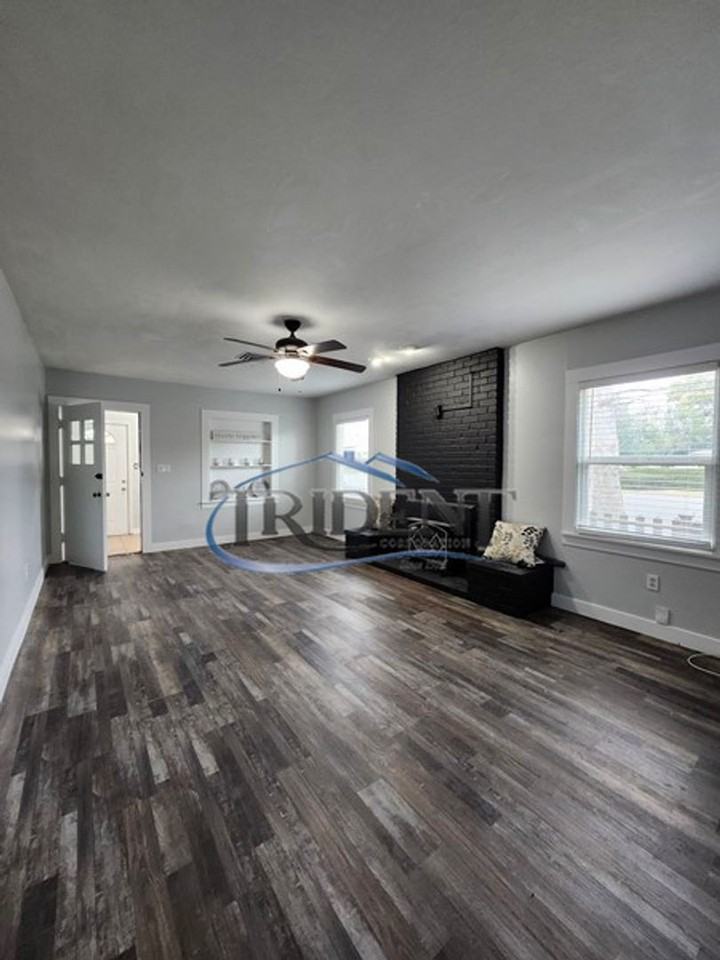 831 I St - Photo 5 of 22