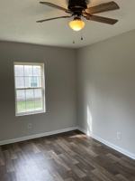 featured image of 1043 Mountain Crest Dr