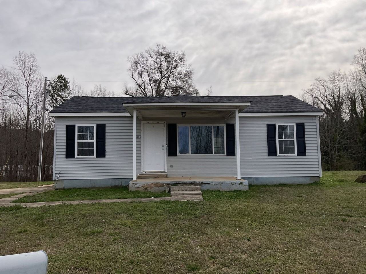 1043 Mountain Crest Dr - Photo 6 of 6