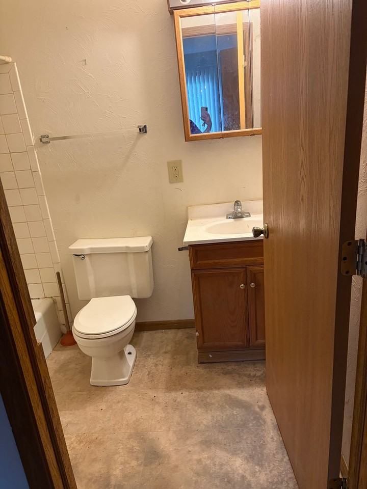 Nature Valley Apts LLC - Photo 2 of 7