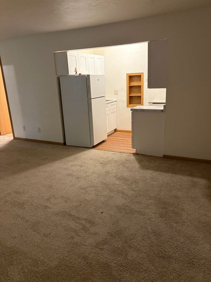 Nature Valley Apts LLC - Photo 3 of 7