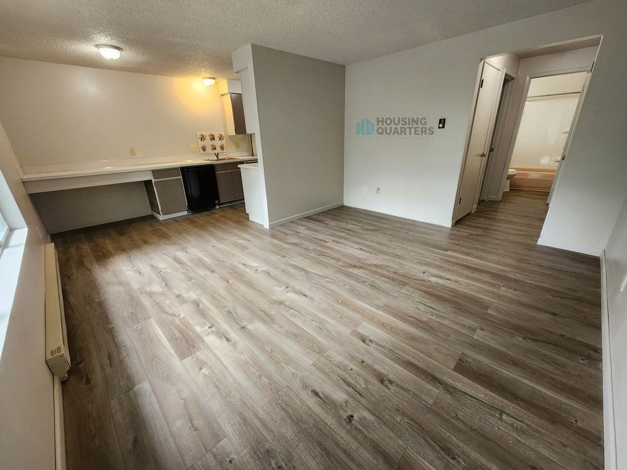 1810 N Addison St - Photo 2 of 21
