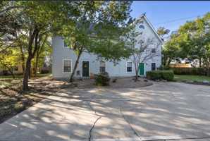 featured image of 2908 Whisper Oaks Ln