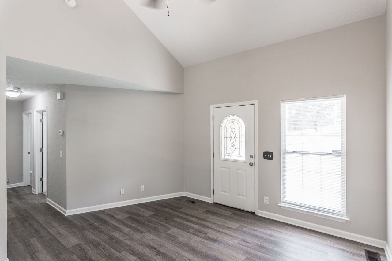 108 Longview Dr - Photo 7 of 17
