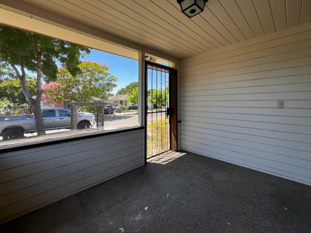 10 Linnell Ave - Photo 4 of 35