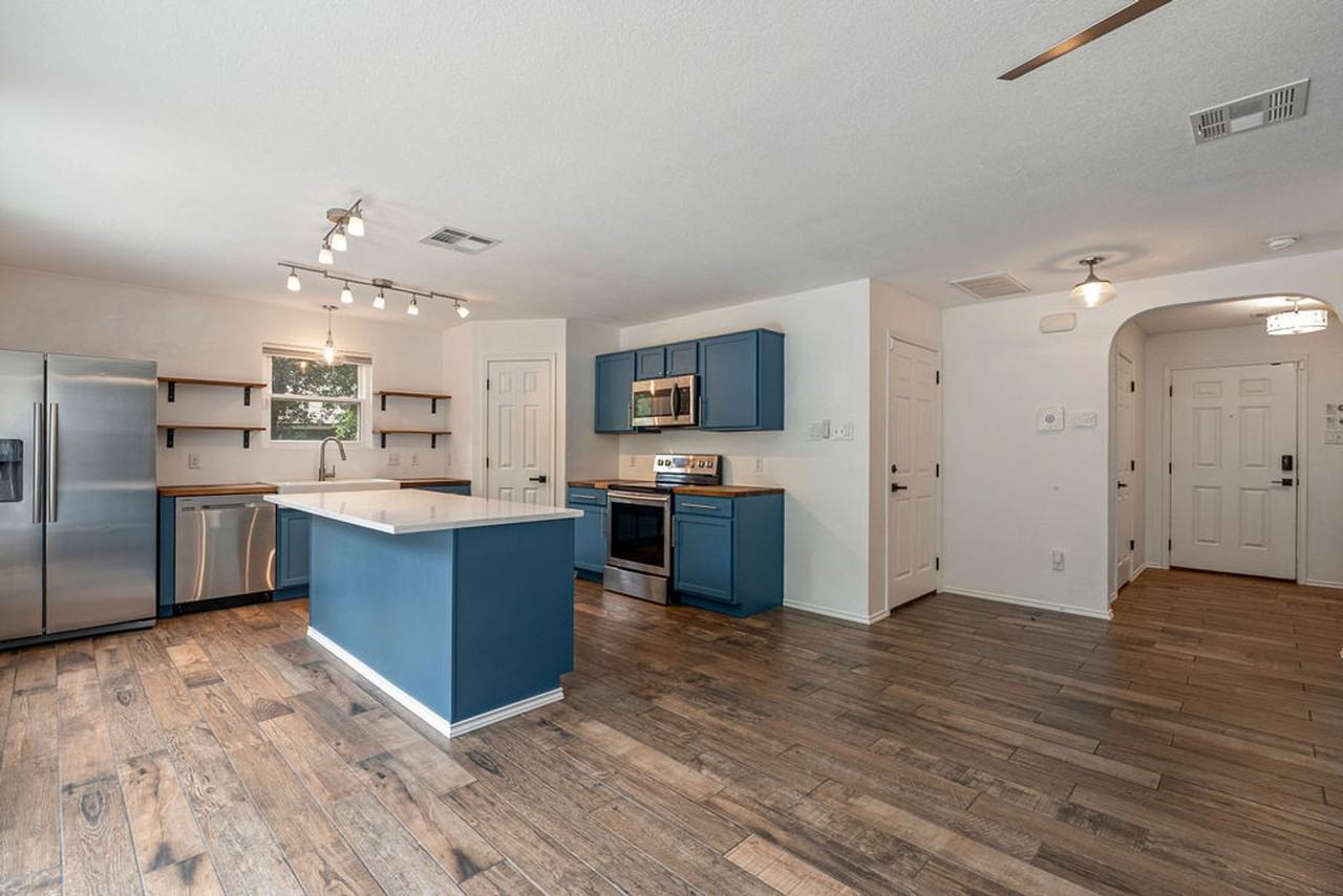 7107 Leppke Cv - Photo 5 of 24
