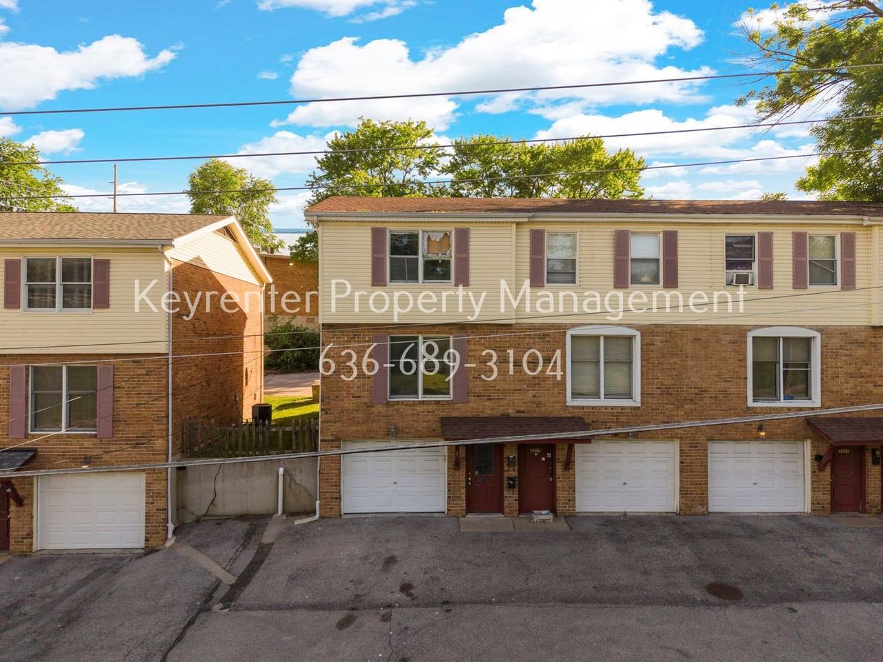 3313 Droste Rd - Photo 2 of 25