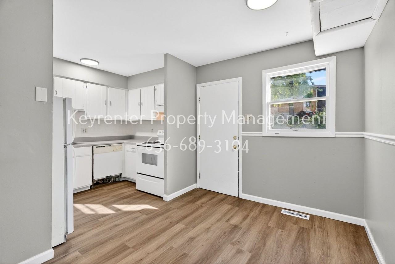 3313 Droste Rd - Photo 6 of 25