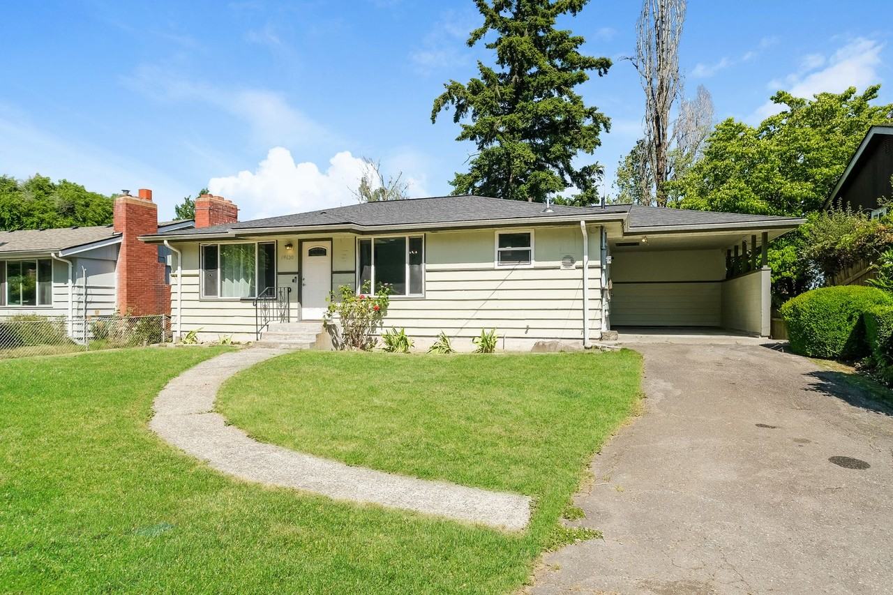 14630 3rd Ave Sw - Photo 2 of 27