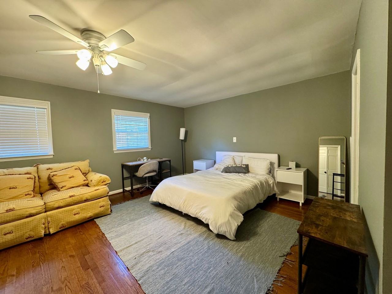 318 Mccauley St - Photo 6 of 12
