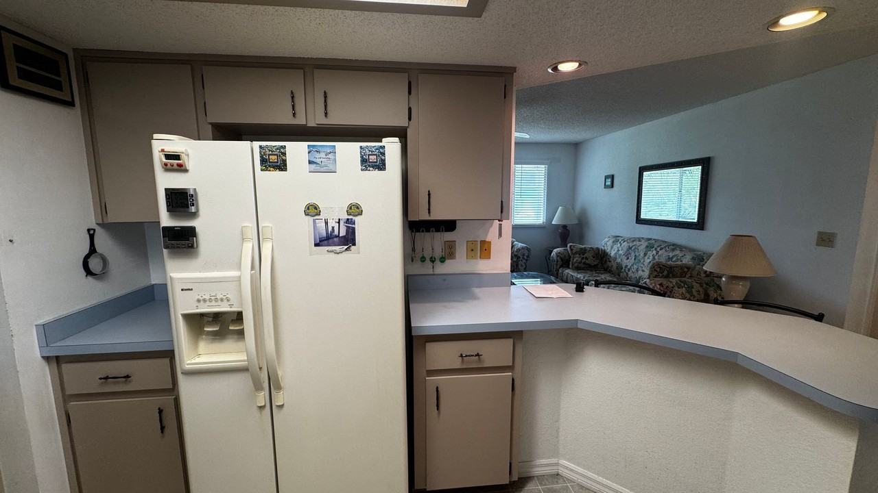 11410 Sw 85th Ct - Photo 6 of 23