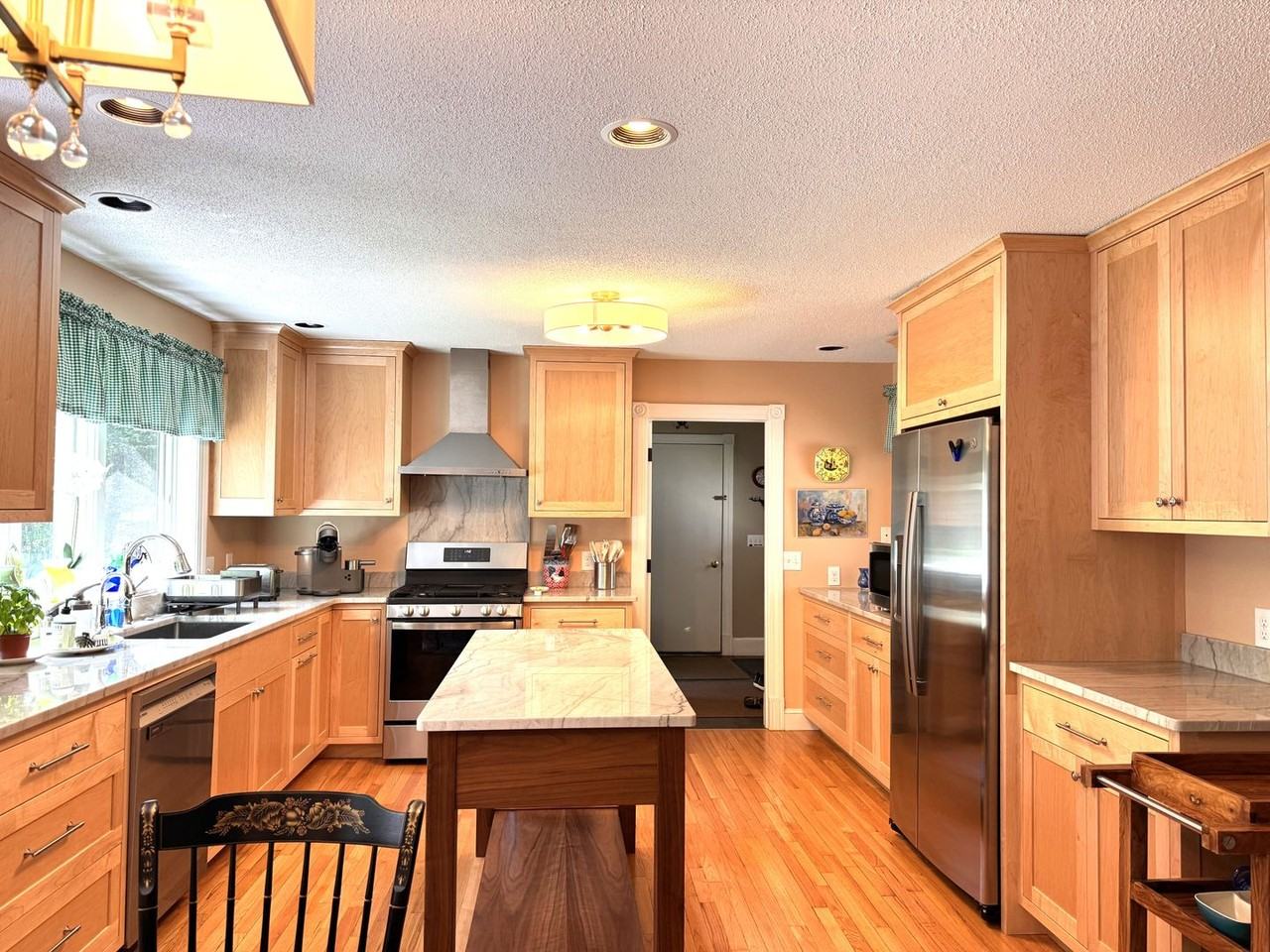 476 Hawk Pine Rd - Photo 3 of 33