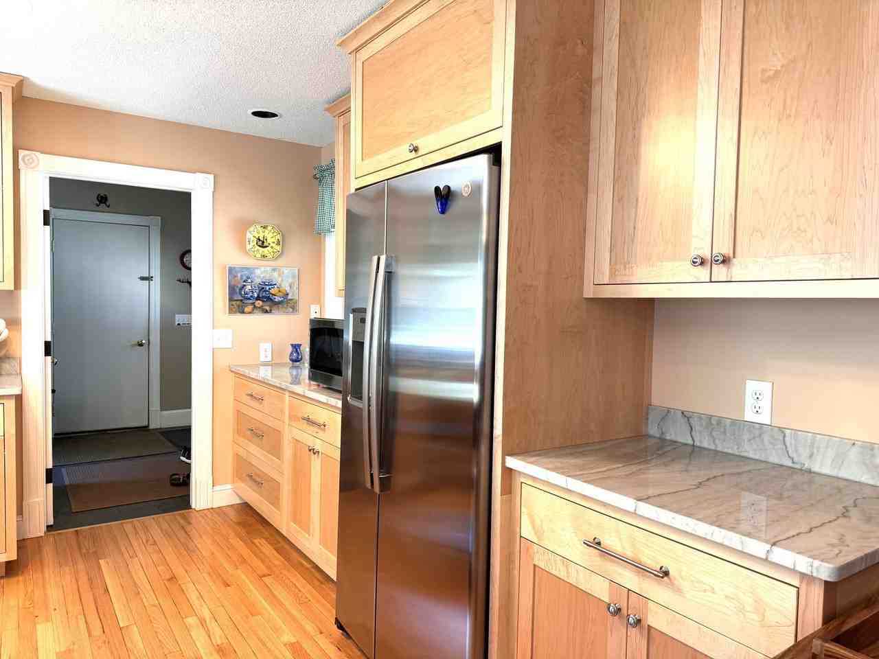 476 Hawk Pine Rd - Photo 4 of 33