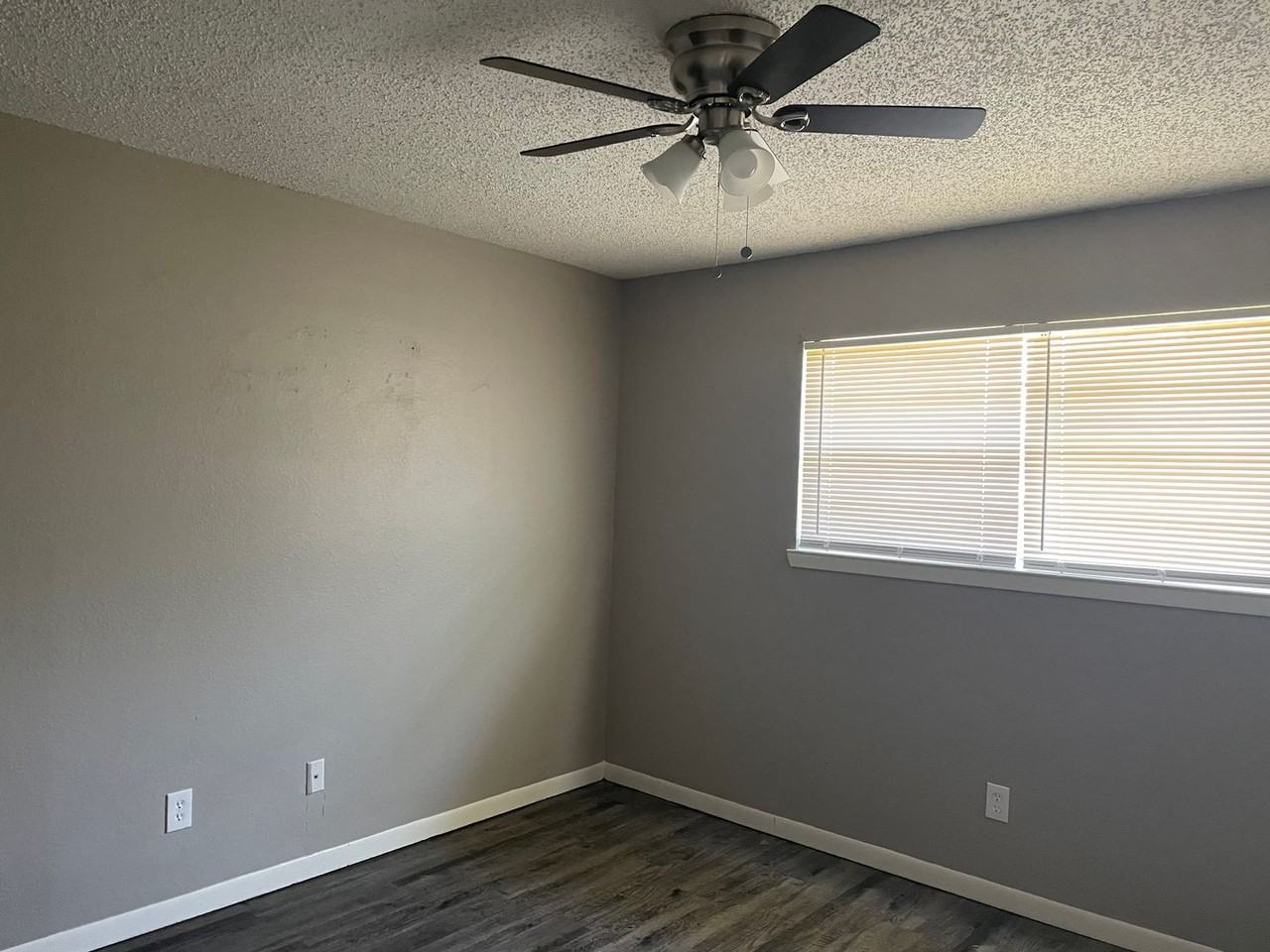 102 Cherie Ln - Photo 7 of 8