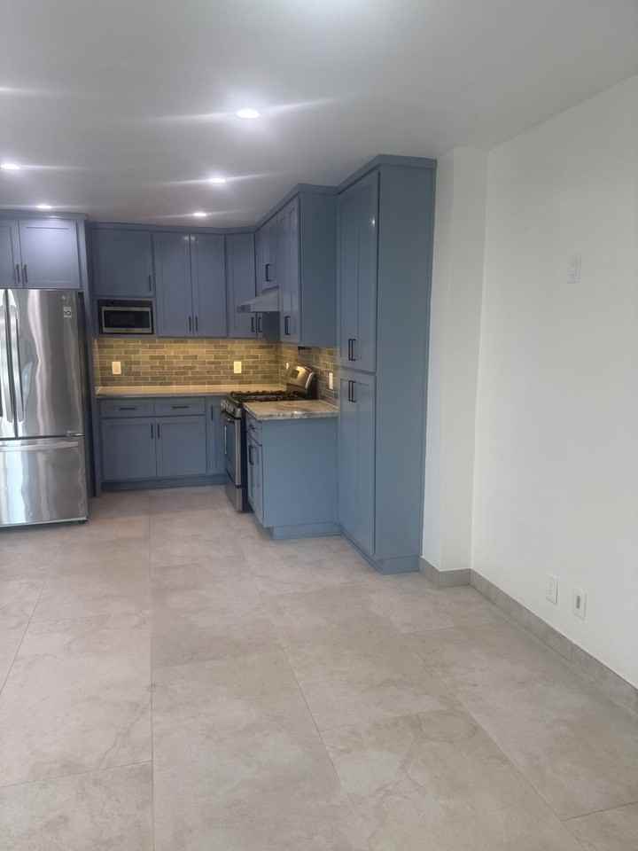 1649 W 204th St - Photo 5 of 9