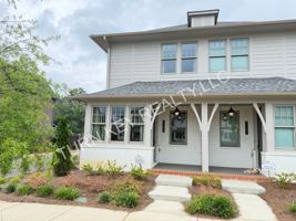 featured image of 1194 Windsor Sq