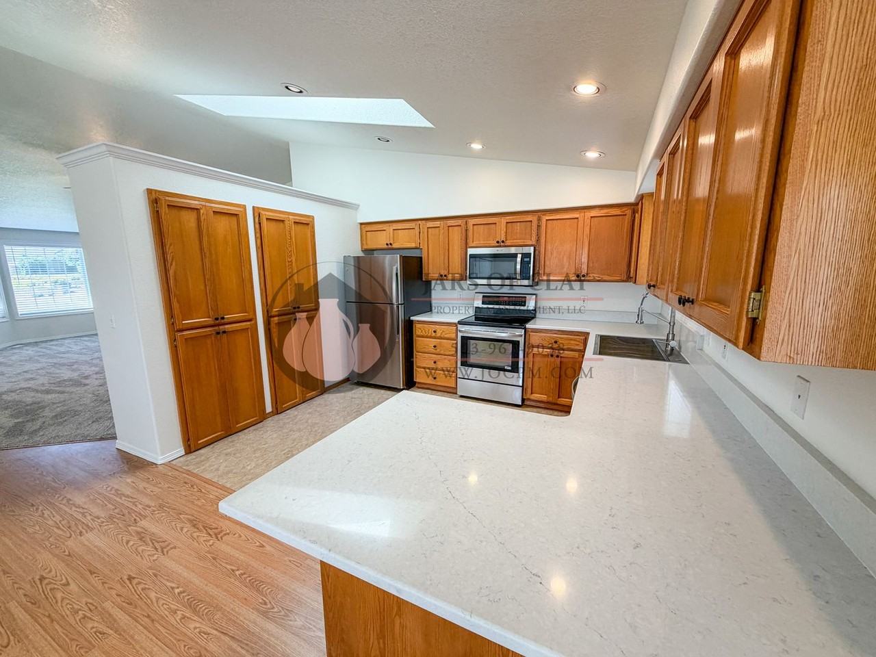 1981 Westport Ct Nw - Photo 6 of 16
