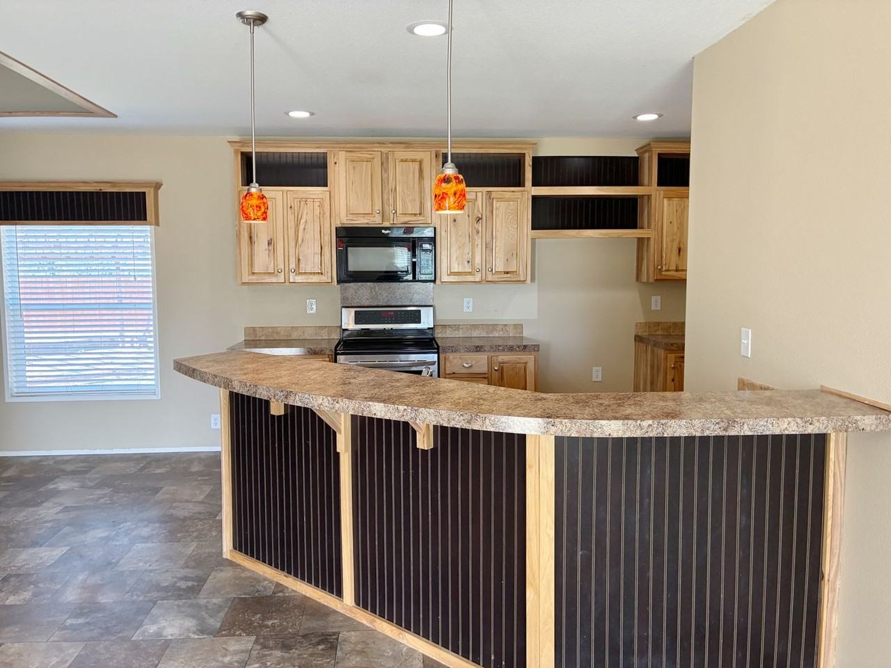 2203 N Travis Way - Photo 3 of 23