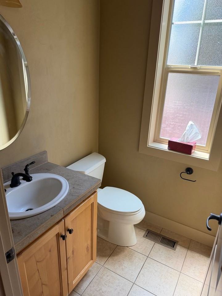 4016 Scottdale St - Photo 3 of 19
