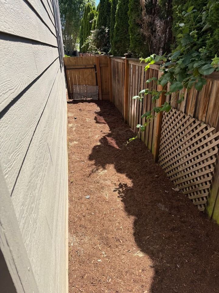 4016 Scottdale St - Photo 5 of 19