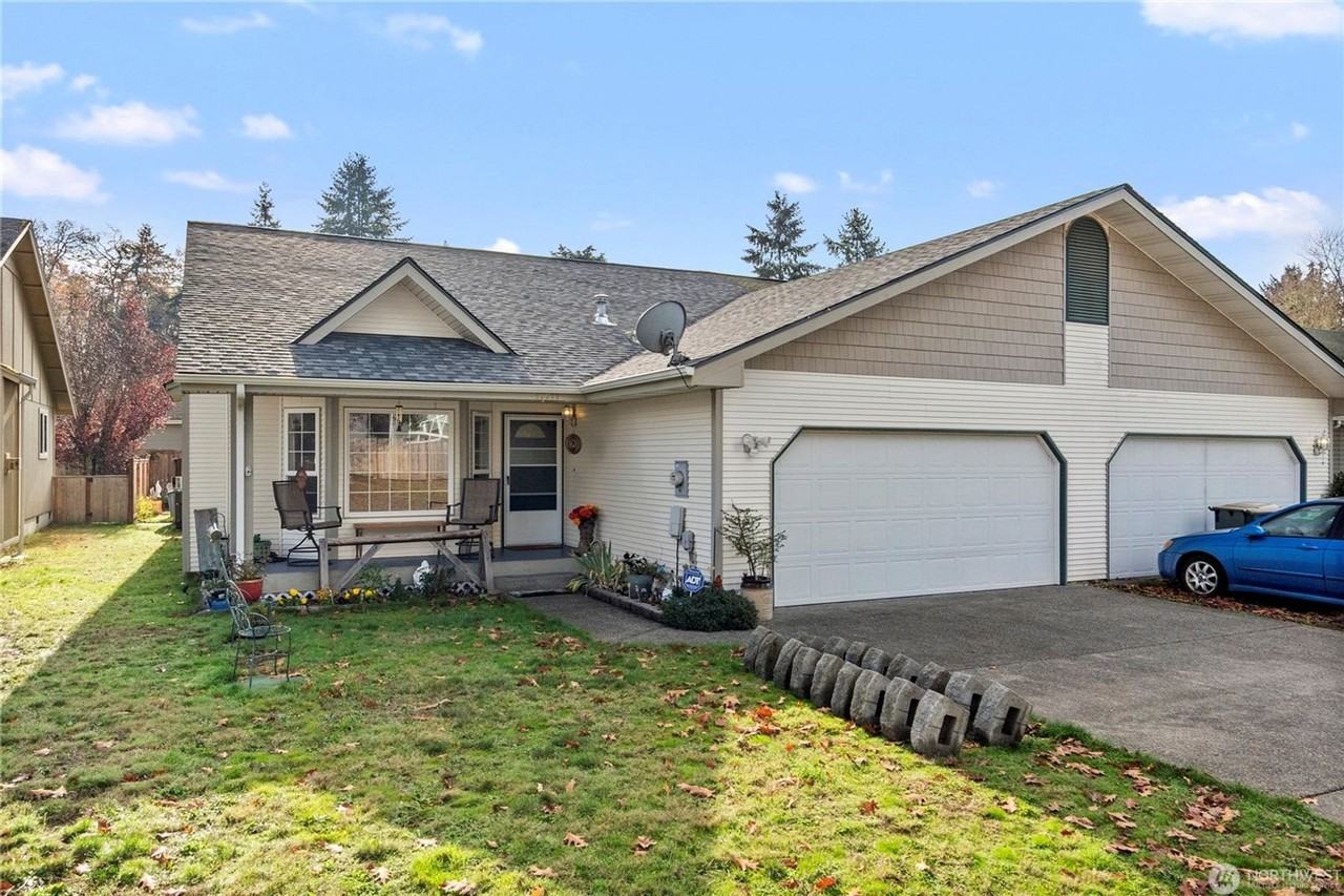 15537 104th Pl Se