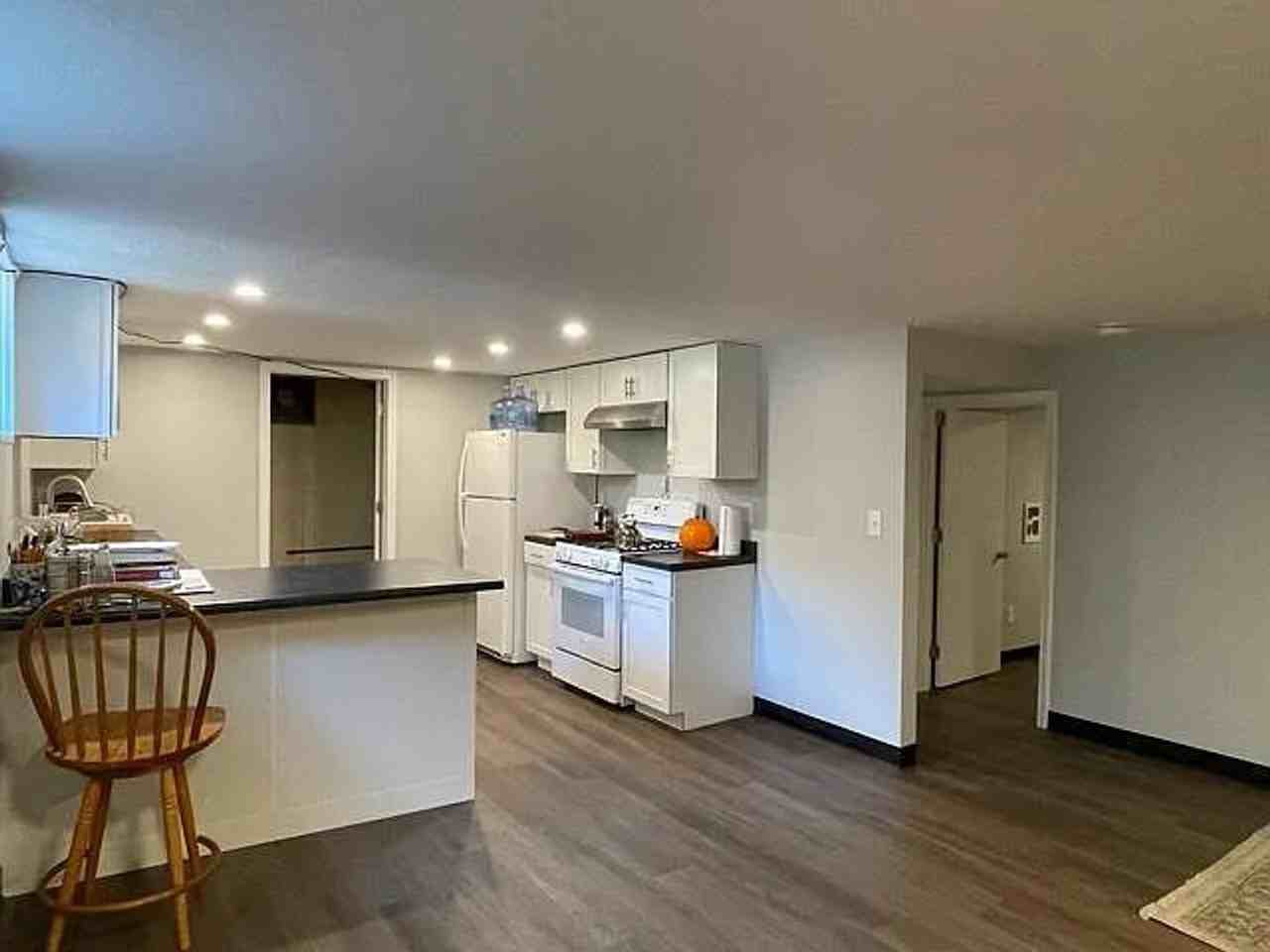815 S Lincoln St - Photo 6 of 11