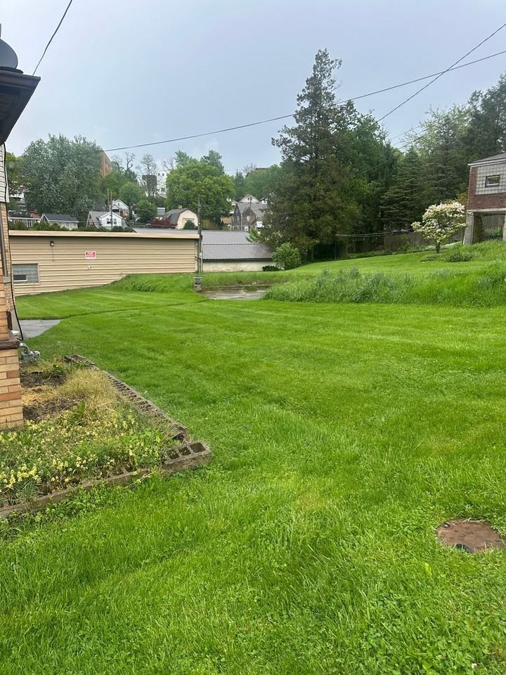 130 Maytide St - Photo 2 of 10