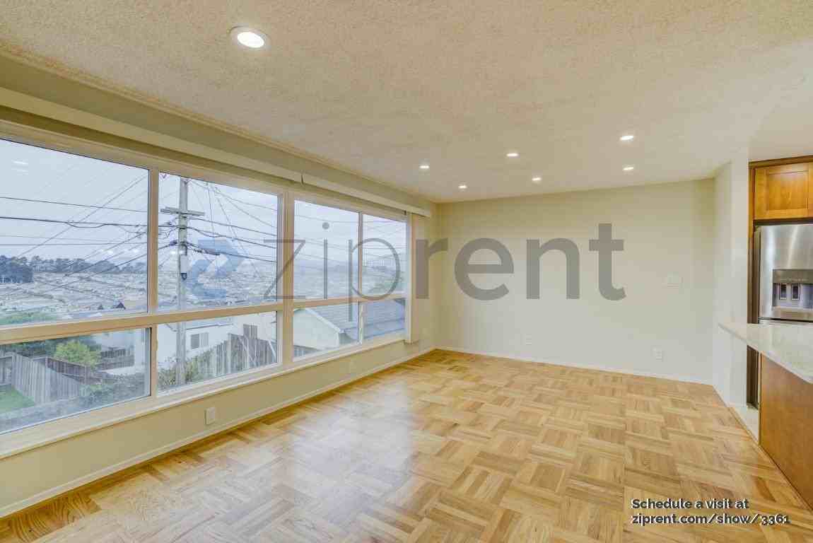 160 Belhaven Ave - Photo 3 of 20
