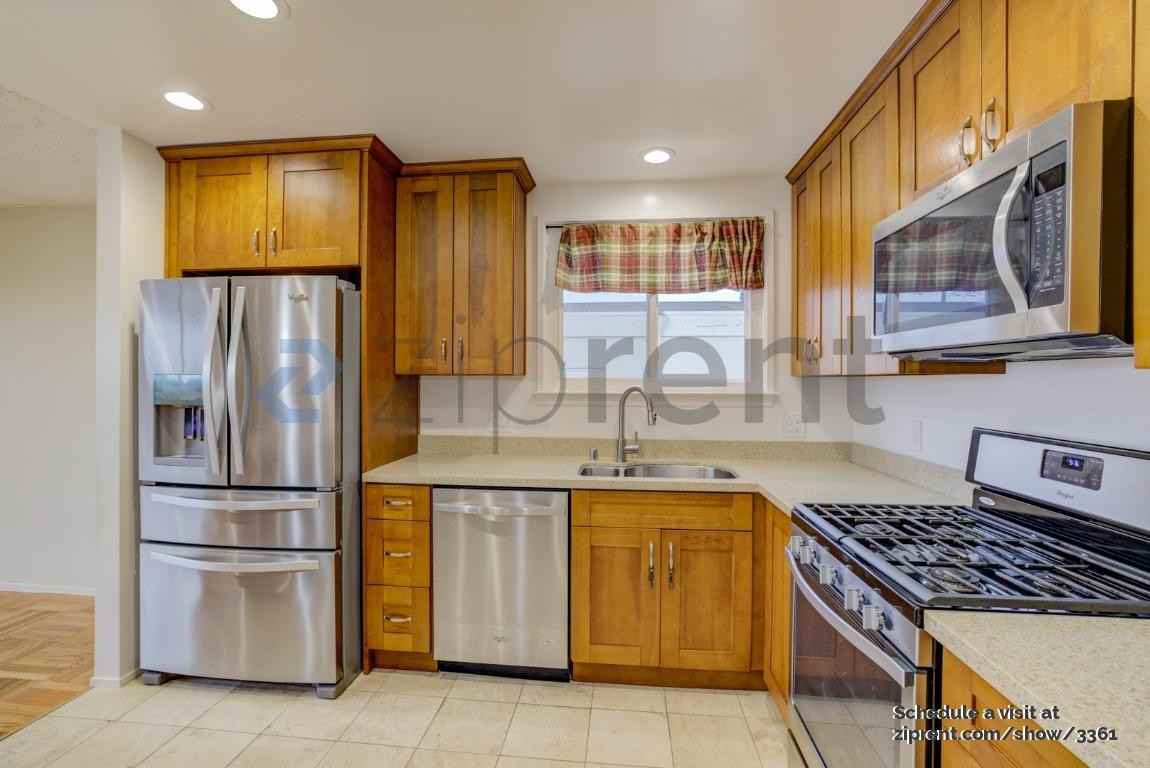 160 Belhaven Ave - Photo 5 of 20