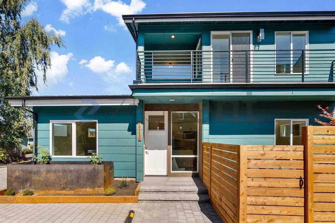 10213 40th Ave Sw #C - Photo 3 of 42