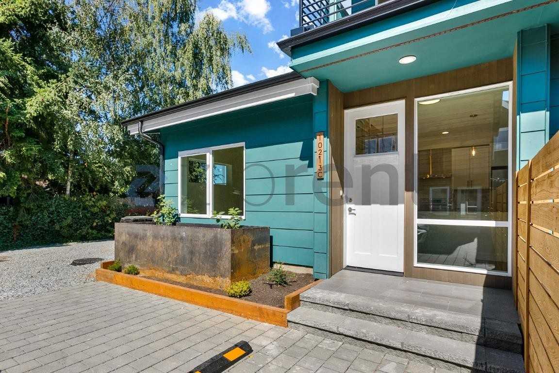 10213 40th Ave Sw #C - Photo 6 of 42