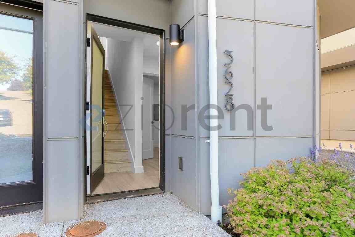 3628 14th Ave S - Photo 2 of 18