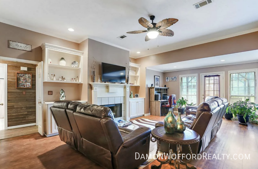 115 Appleridge Dr - Photo 2 of 9