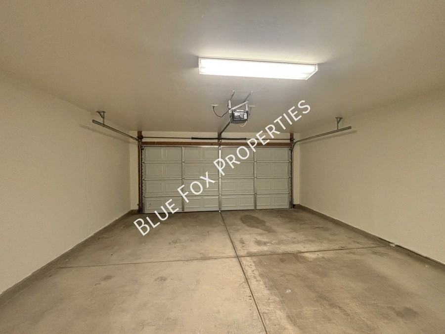 5369 S Waterloo Ln - Photo 3 of 23
