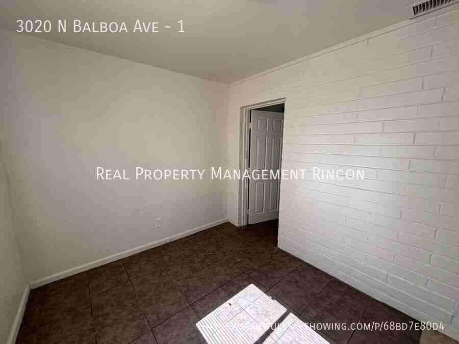 3020 N Balboa Ave #1 - Photo 6 of 11