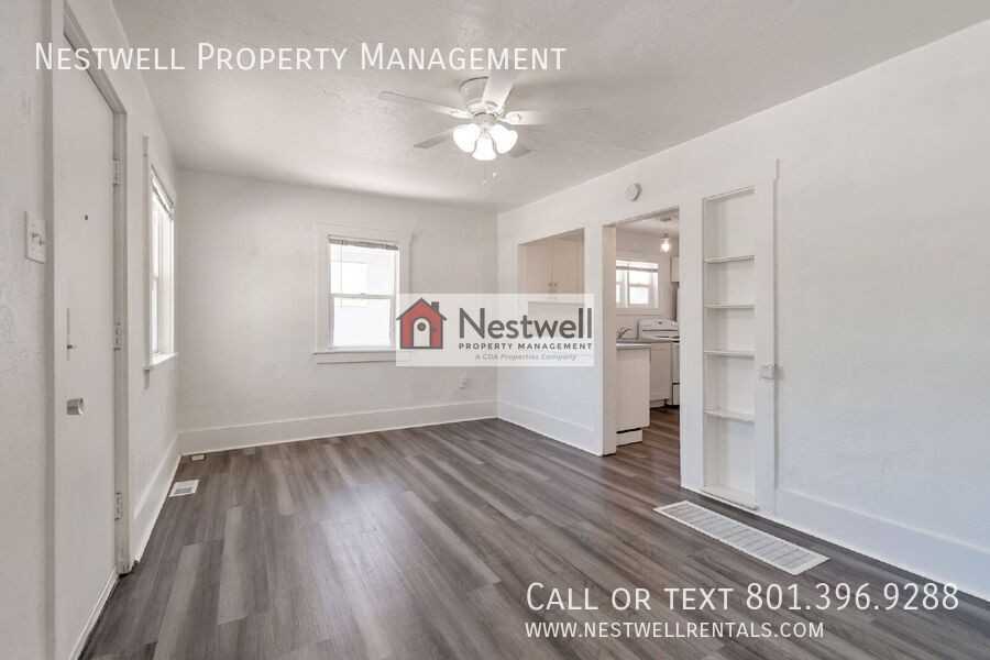 2308 S Green St - Photo 3 of 28