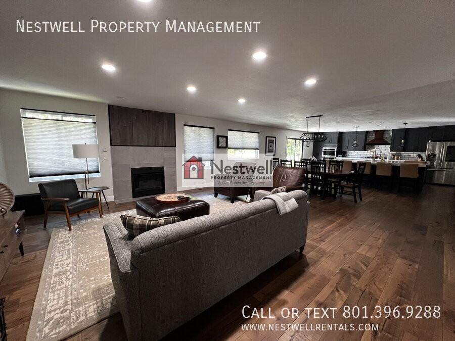 1497 E Federal Heights Dr - Photo 4 of 42