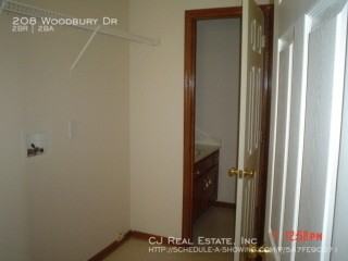 208 Nw Woodbury Dr - Photo 7 of 7