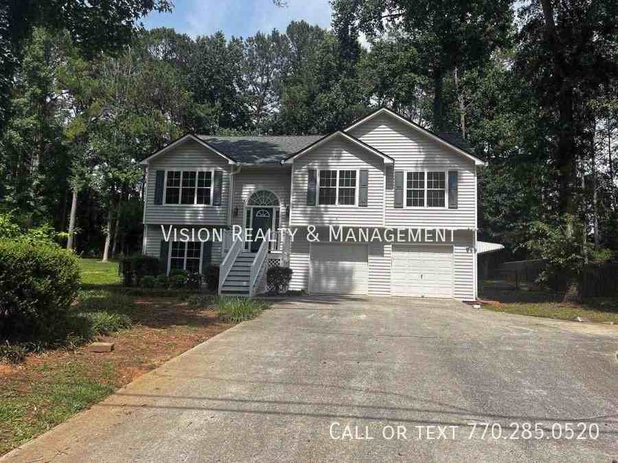 64 Wooddale Ln - Photo 2 of 42