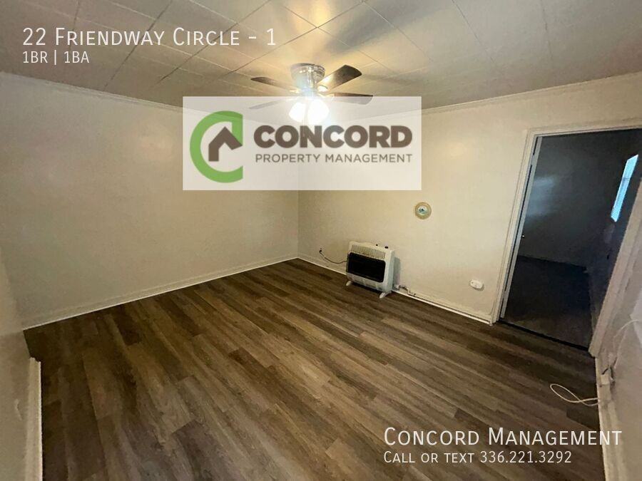 22 Friendway Cir #1 - Photo 4 of 18