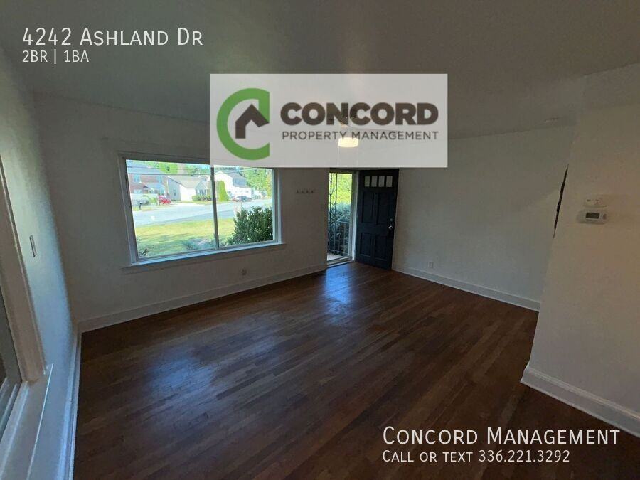 4242 Ashland Dr - Photo 6 of 15