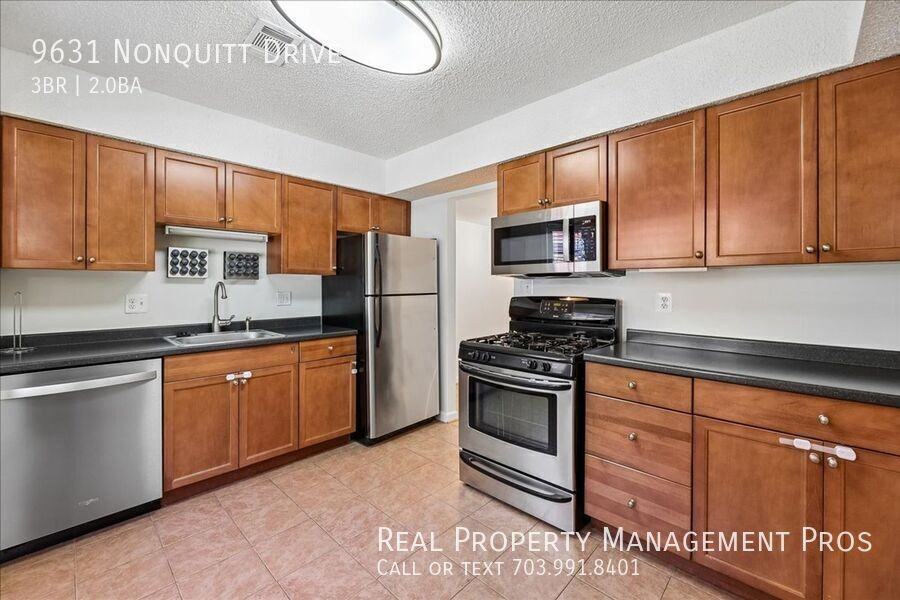 9631 Nonquitt Dr - Photo 7 of 33